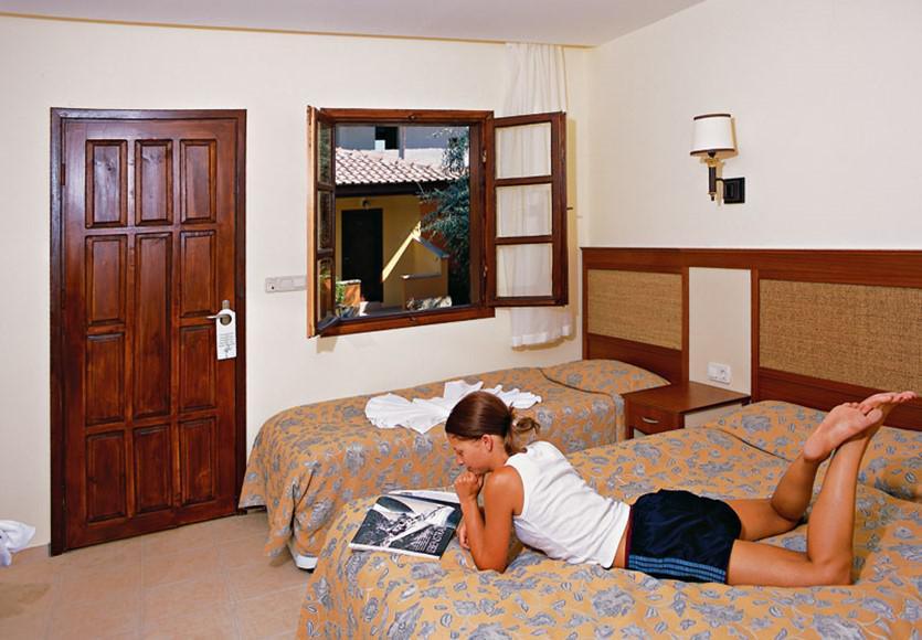Ozlem Garden Hotel